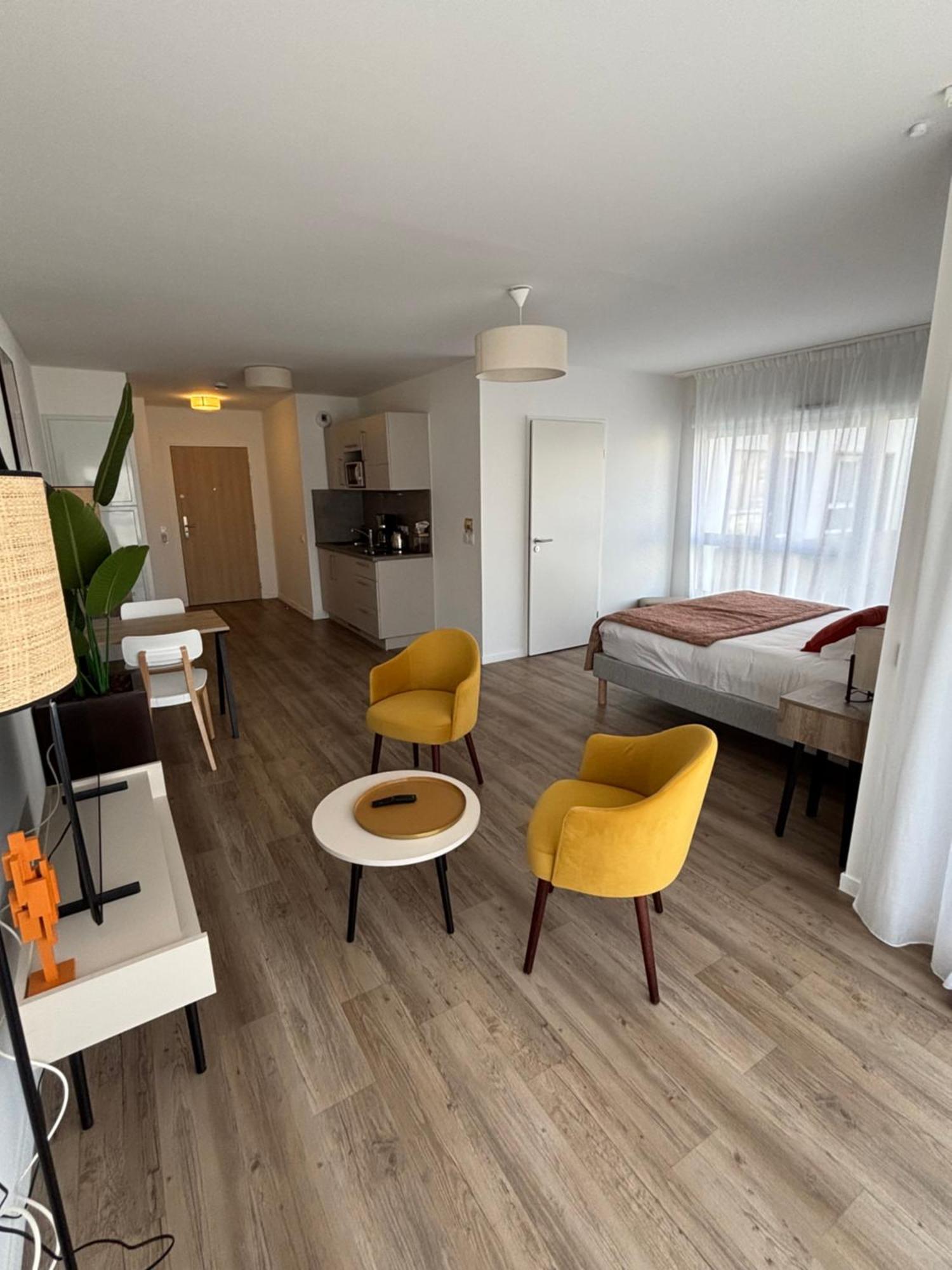 Residence Services Seniors Domitys - Villa Ulma Лил Екстериор снимка